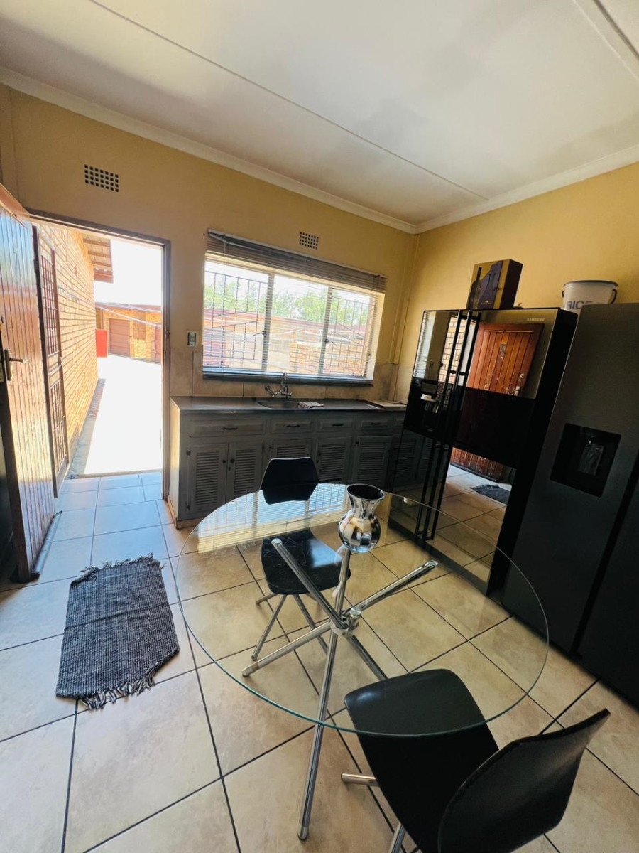 To Let 2 Bedroom Property for Rent in Reitzpark Free State